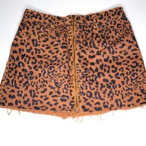 Free People Animal Print Front Zip Mini Size 30‎ #430